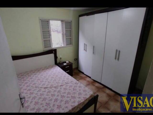 Casa para Venda em Jacareí - 3