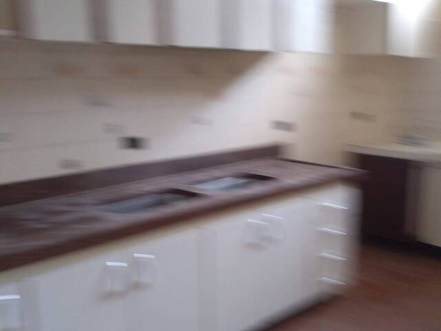Casa para Venda em Jacareí - 4