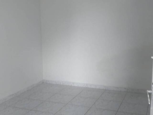 Casa para Venda em Jacareí - 3