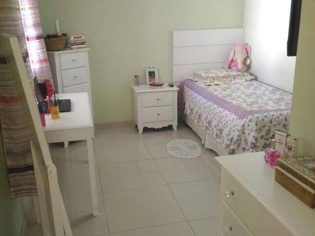 Casa para Venda em Jacareí - 5