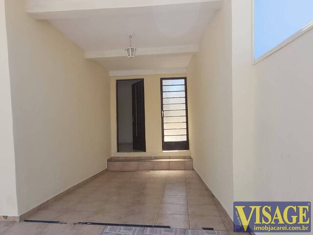 Casa para Venda em Jacareí - 3