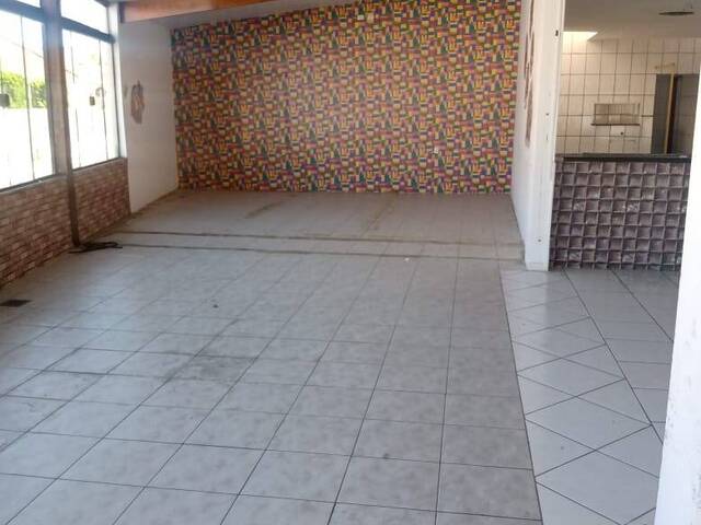 Ponto Comercial para Venda em Jacareí - 4