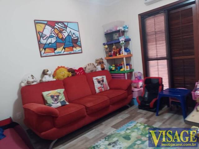 Casa para Venda em Jacareí - 2