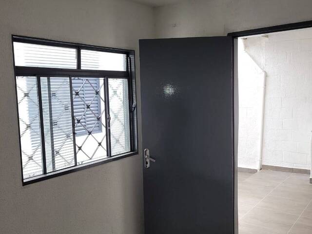 Casa para Venda em Jacareí - 3