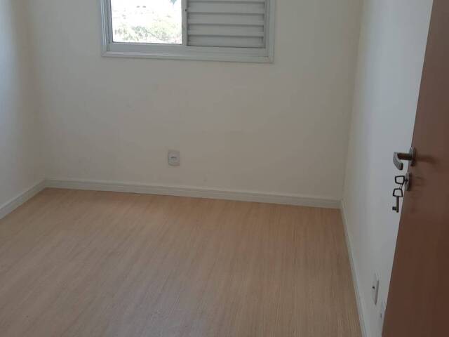 Apartamento para Venda em Jacareí - 4