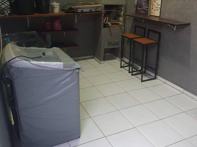 Casa para Venda em Jacareí - 4