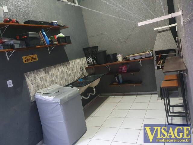 Casa para Venda em Jacareí - 3