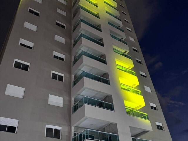 Apartamento para Venda em Jacareí - 3