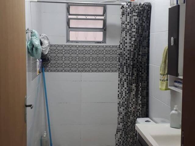 Casa para Venda em Jacareí - 3