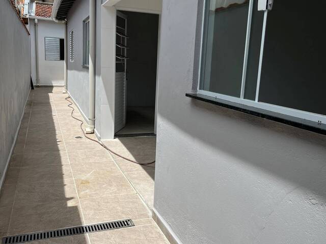 Casa para Venda em Jacareí - 5