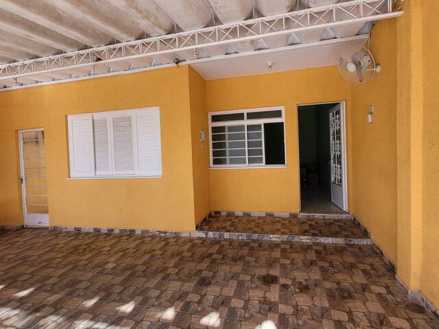 Casa para Locação em Jacareí - 3