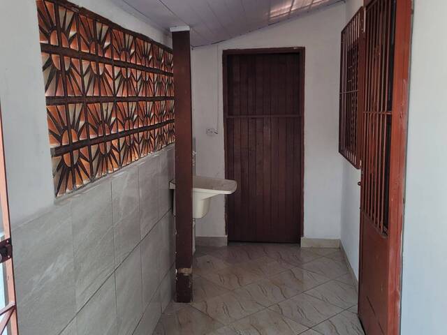 Casa para Locação em Jacareí - 5