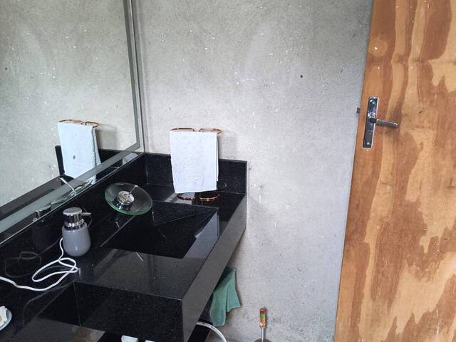 Casa para Venda em Jacareí - 4