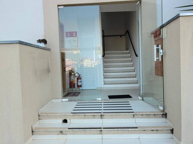 Apartamento para Venda em Jacareí - 2