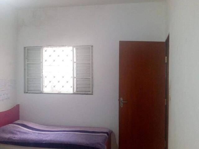 Casa para Venda em Jacareí - 5