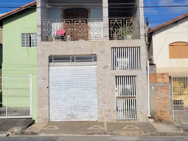 Casa para Venda em Jacareí - 3