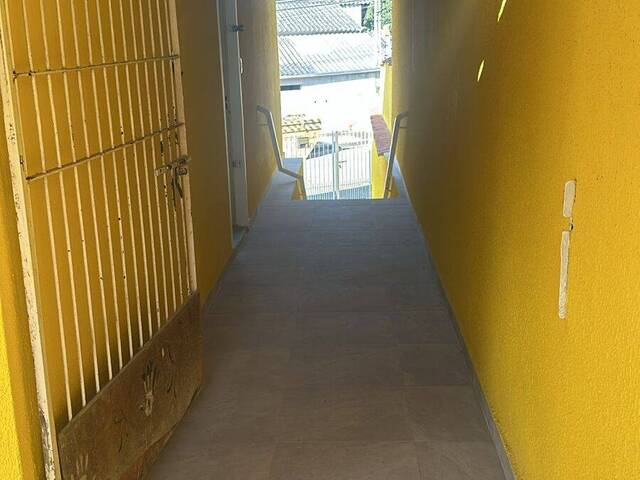 Casa para Venda em Jacareí - 3