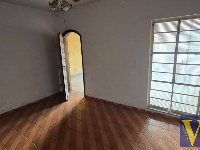 Casa para Venda em Jacareí - 3