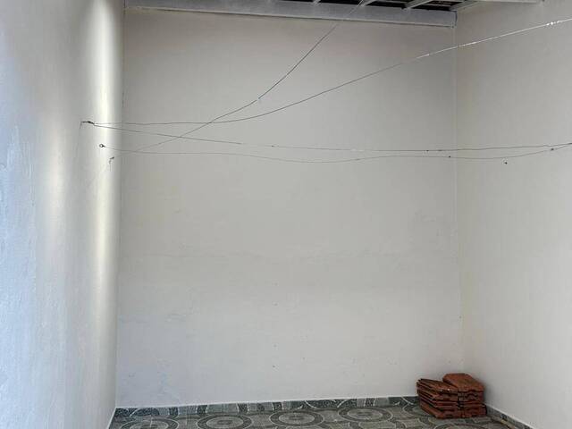 #24503 - Casa para Venda em Jacareí - SP - 2