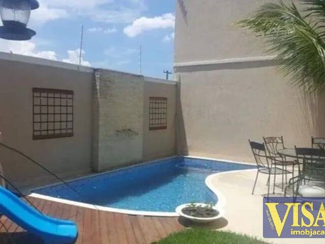Casa para Venda em Jacareí - 2