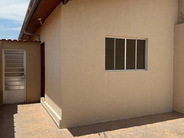 Casa para Venda em Jacareí - 1