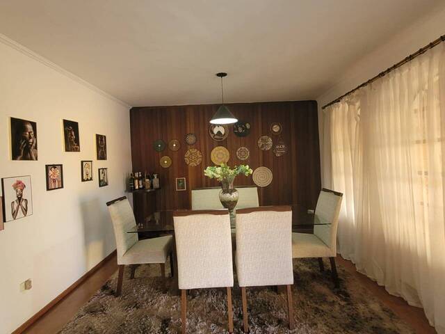 Casa para Venda em Jacareí - 4