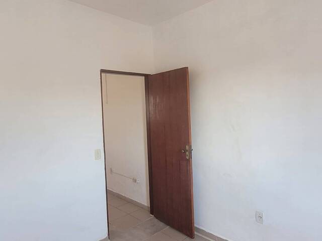 #24549 - Casa para Locação em Jacareí - SP - 2