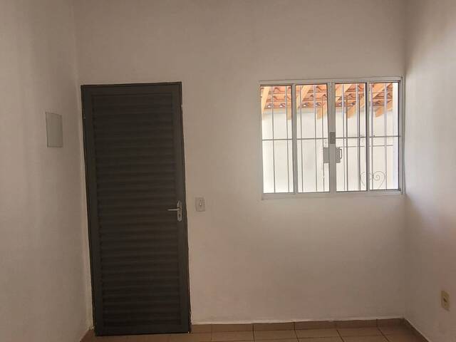 Casa para Locação em Jacareí - 4