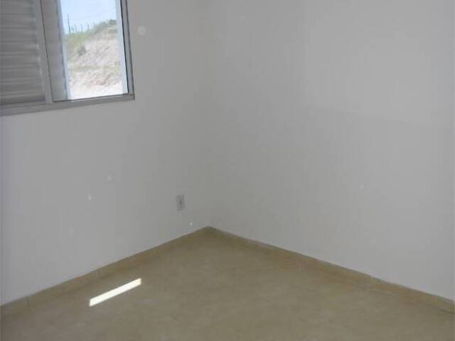 Apartamento para Venda em Jacareí - 5