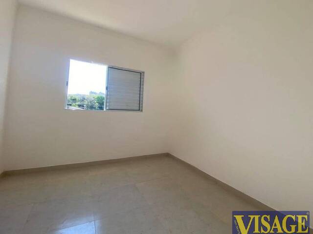 Casa para Venda em Jacareí - 5