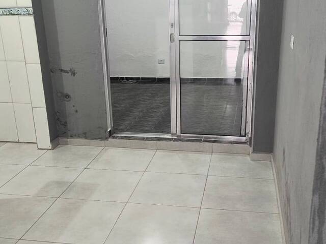 Casa para Locação em Jacareí - 3