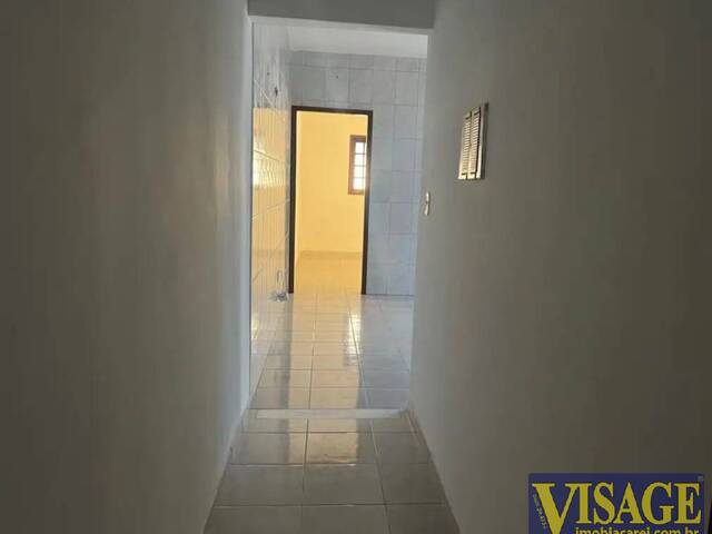 Casa para Venda em Jacareí - 4