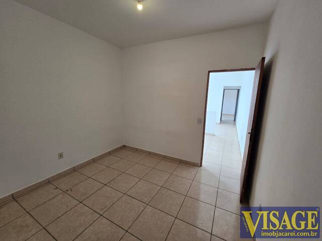 Casa para Venda em Jacareí - 3