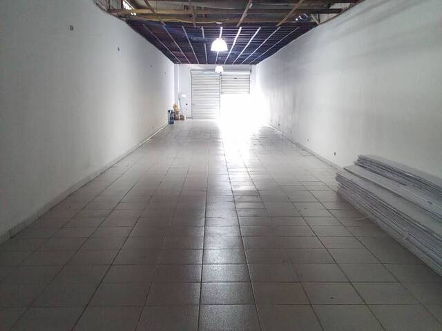 Sala para Locação em Jacareí - 4