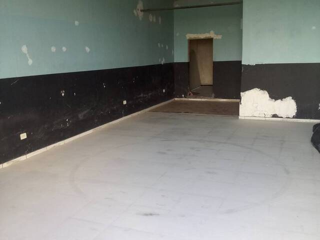 Salão Comercial para Locação em Jacareí - 4