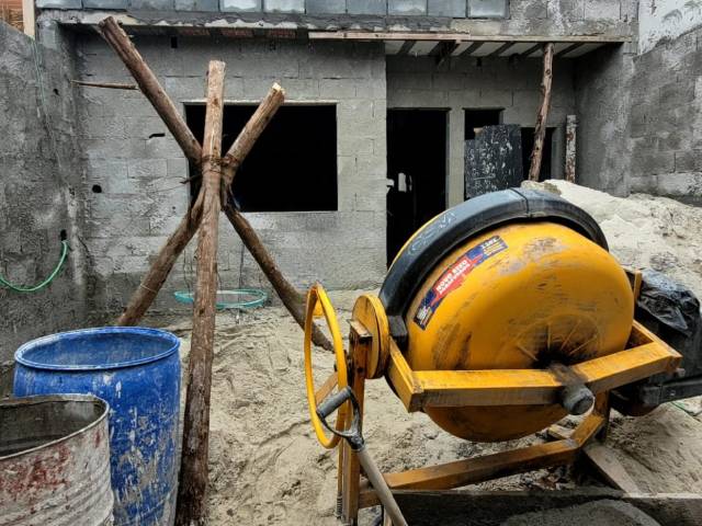 #24648 - Casa para Venda em Jacareí - SP - 1