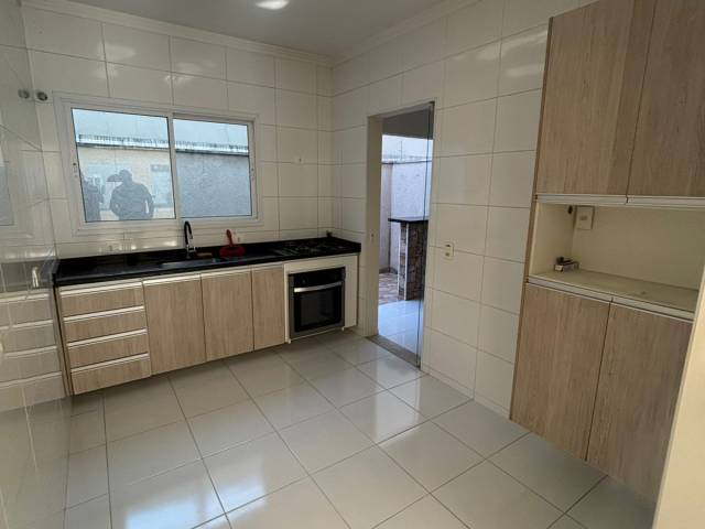 Casa para Venda em Jacareí - 4