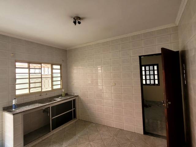 Casa para Venda em Jacareí - 5