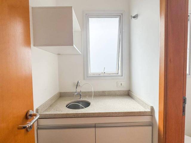 Sala para Venda em Jacareí - 2