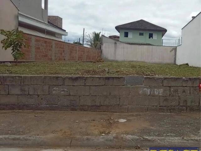 #24704 - Alto Padrão para Venda em Jacareí - SP - 1