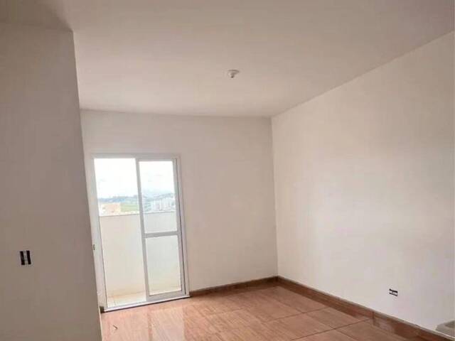 Apartamento para Venda em Jacareí - 5