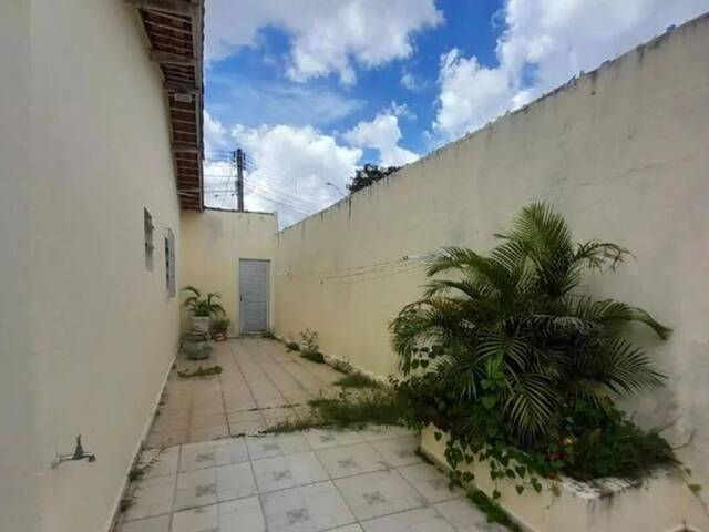 Casa para Venda em Jacareí - 5