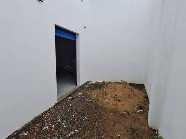 Galpão/Depósito/Armazém para Locação em Jacareí - 5