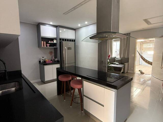 Casa para Locação em São José dos Campos - 4