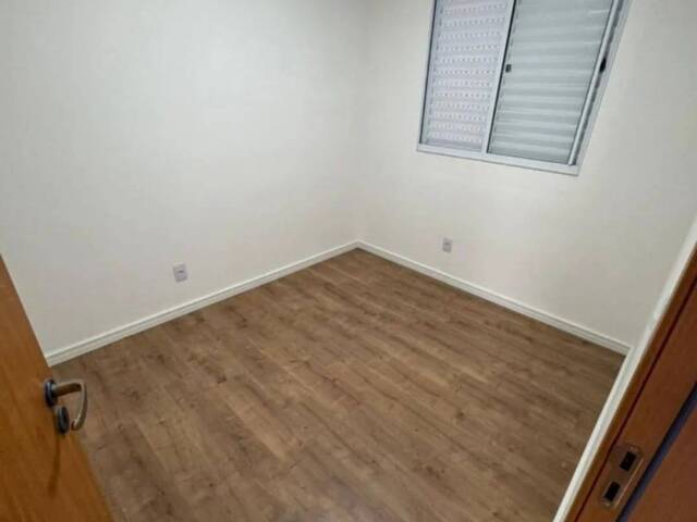 Apartamento para Venda em Jacareí - 5