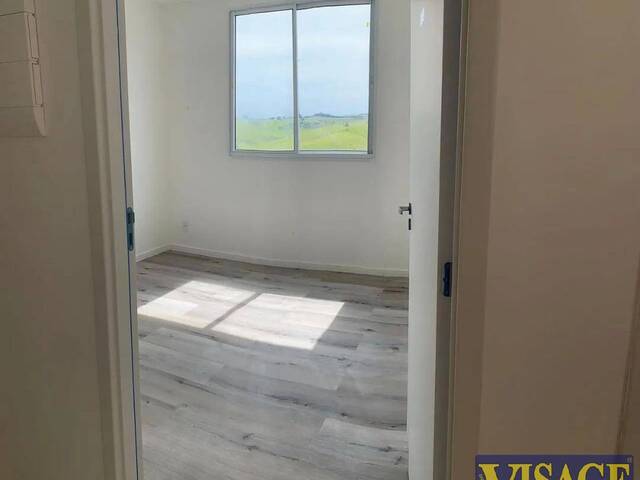 Apartamento para Venda em Jacareí - 4