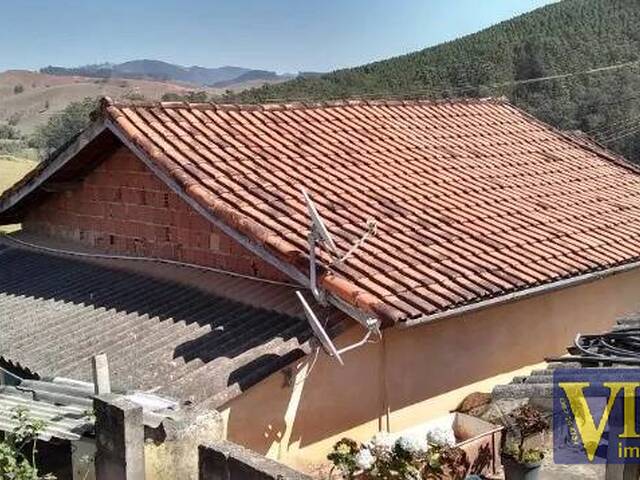 Casa para Venda em Paraibuna - 4