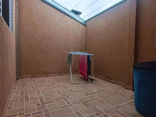 #25002 - Casa para Venda em Jacareí - SP - 2