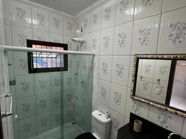 Casa para Venda em Caraguatatuba - 4