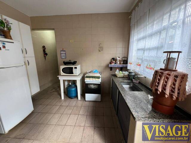 Casa para Venda em São José dos Campos - 4